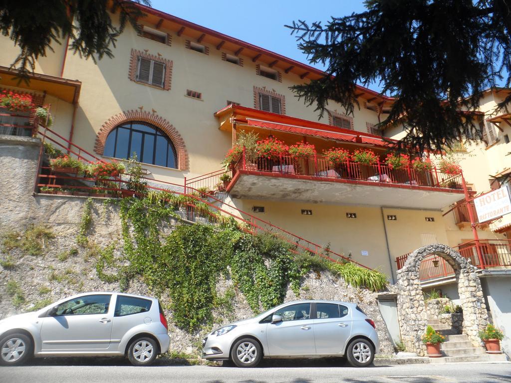 فندق سكانوفي  Grotta Dei Colombi المظهر الخارجي الصورة